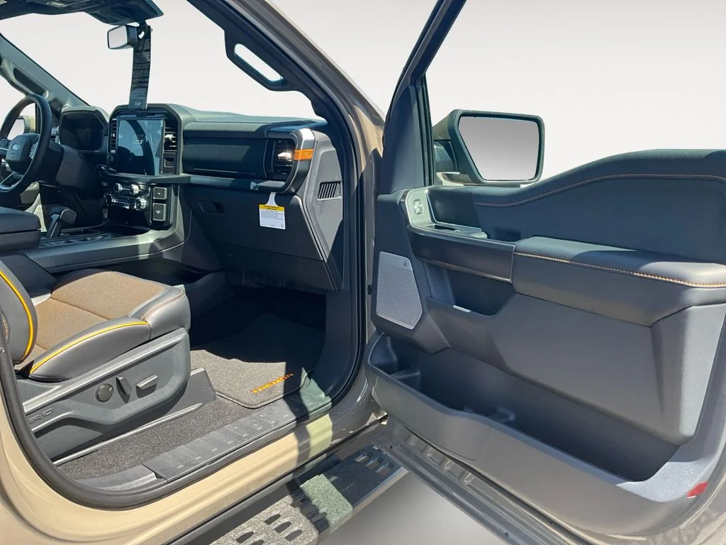New 2026 MARSH GRAY Ford Tremor image 9