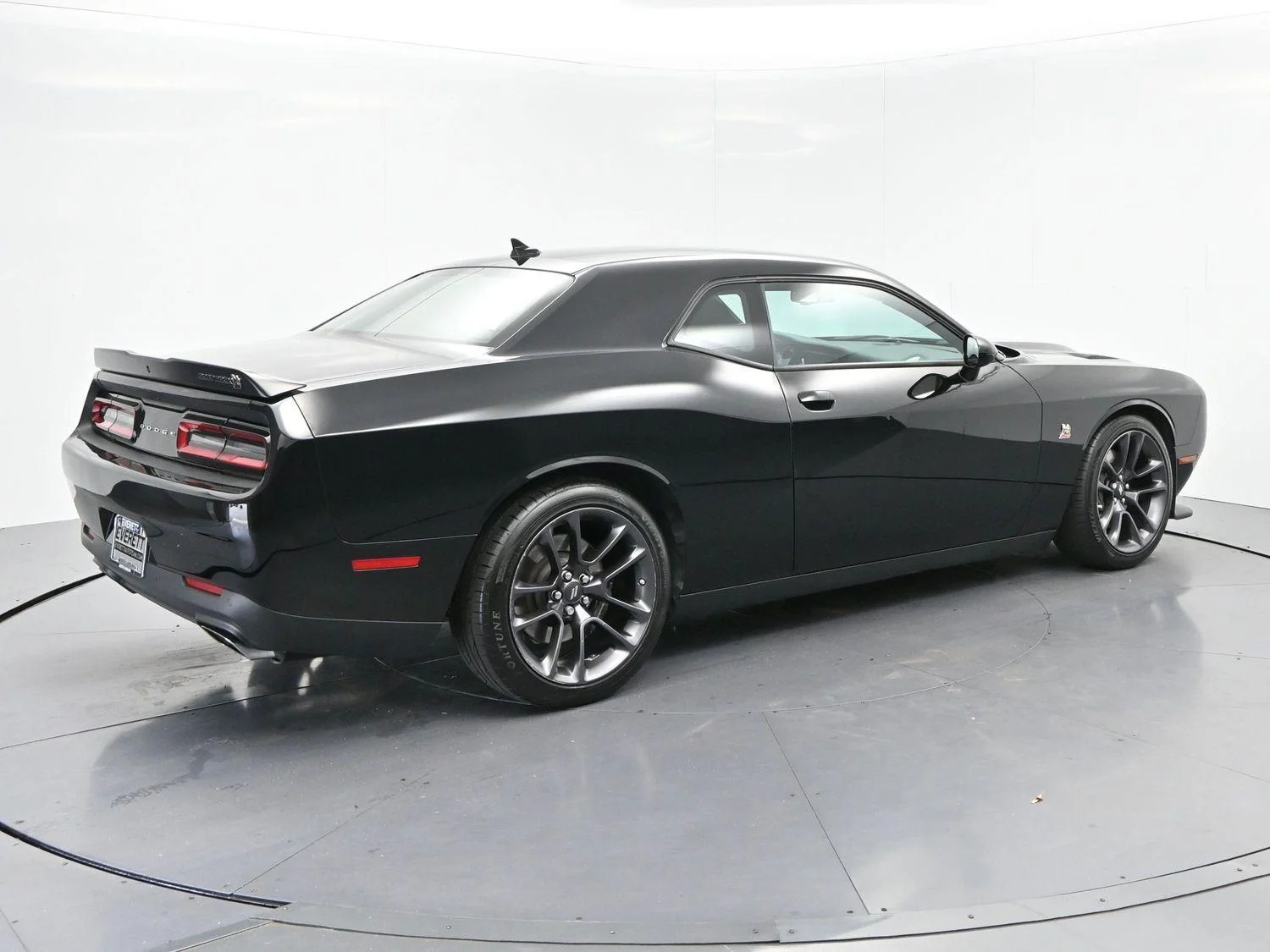 Used 2023 Pitch Black Clearcoat Dodge R/T Scat Pack image 7