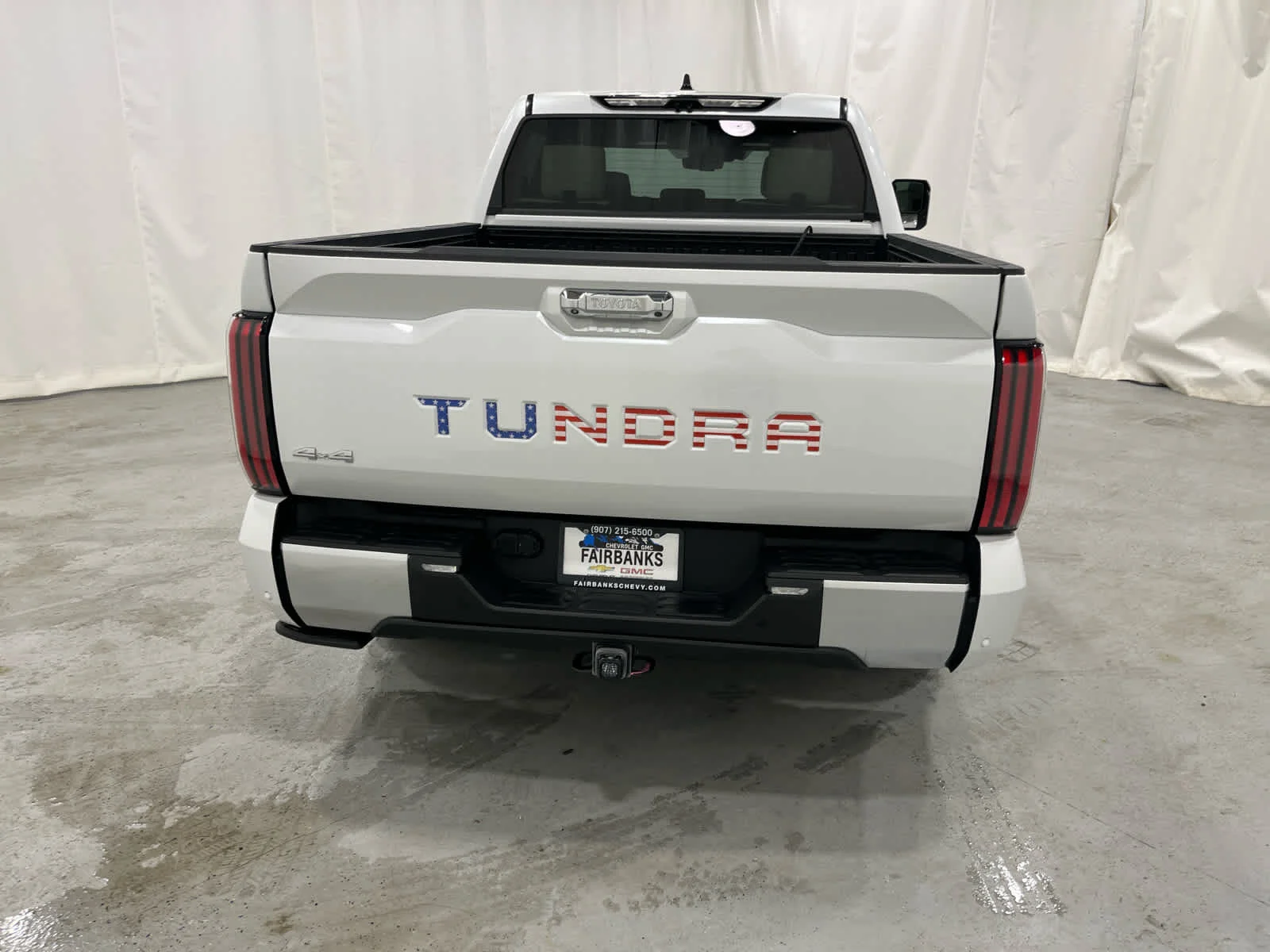 Used 2023  Toyota Capstone Hybrid image 6