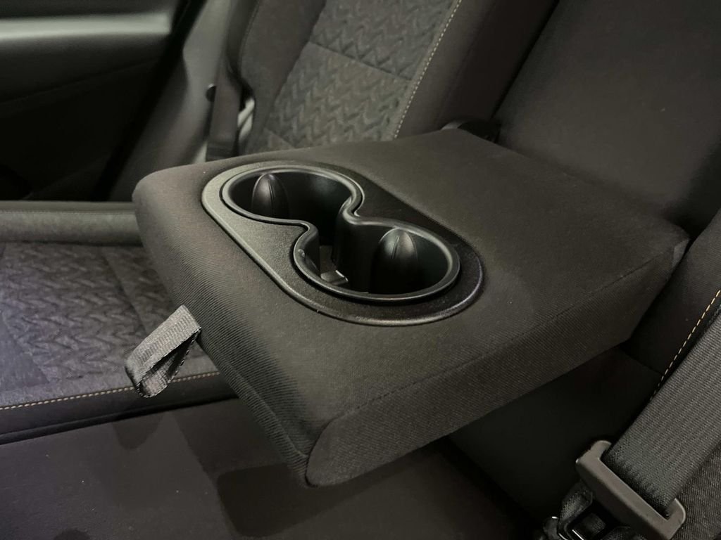 2024 Chevrolet Equinox LT - Photo 17