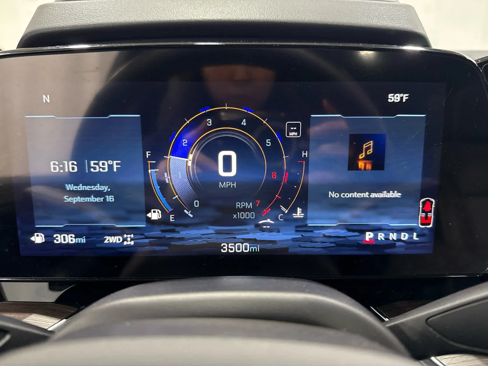 2025 Chevrolet Suburban Premier - Photo 27