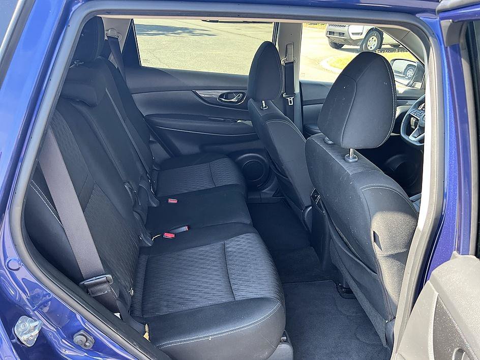 Used 2019 Caspian Blue Metallic Nissan SV image 16