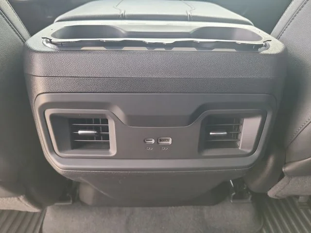 Used 2025 White Chevrolet LT image 15