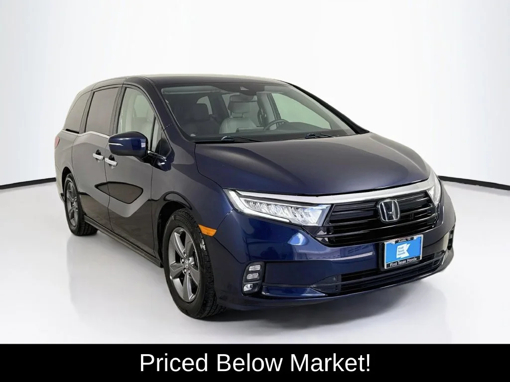 Used 2022 Obsidian Blue Pearl Honda EX image 1