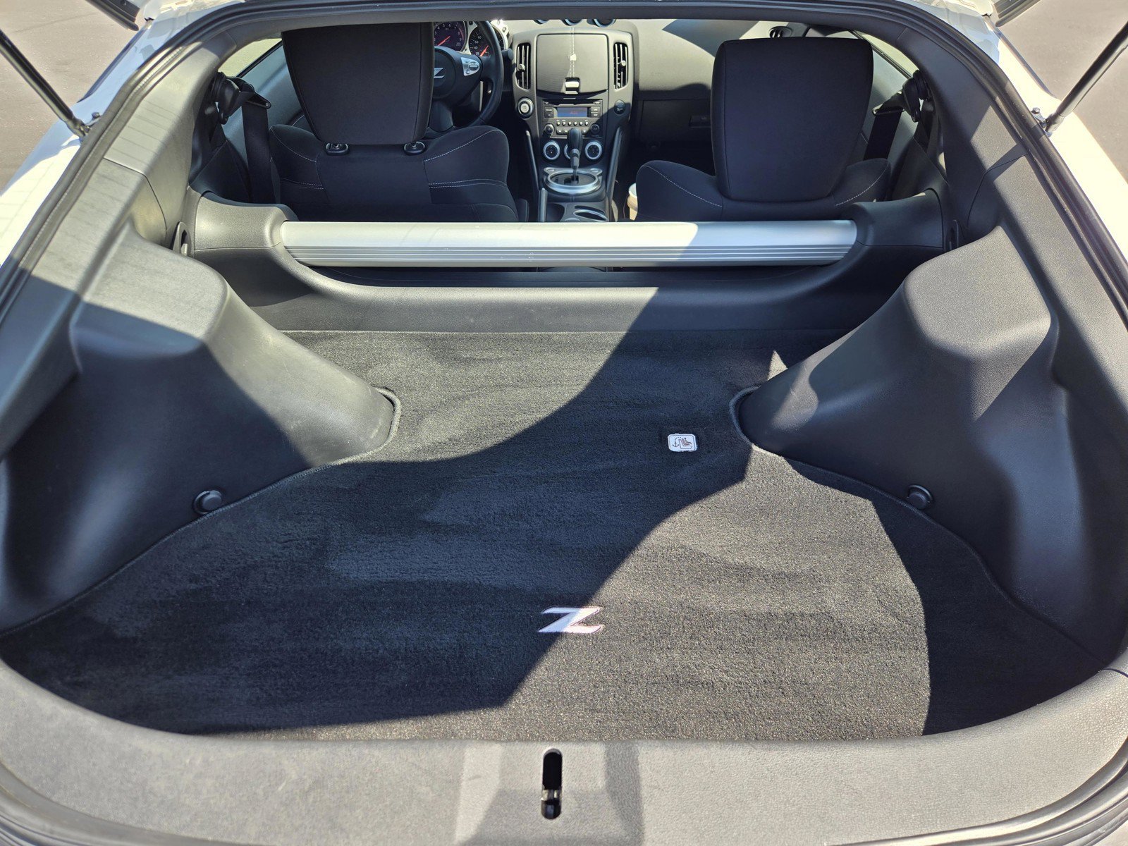 Used 2020 Pearl White Tricoat Nissan  image 27