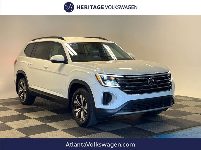 White 2024 Volkswagen Atlas SE FWD SUV / Crossover Front-Wheel Drive
