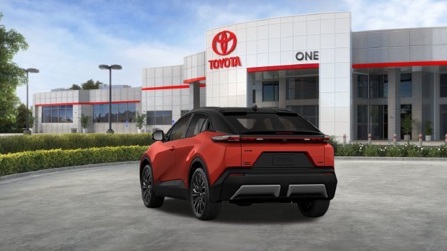 New 2026 Tandoori with Midnight Black Metallic roof <sup>1</sup> Toyota  XSE image 10