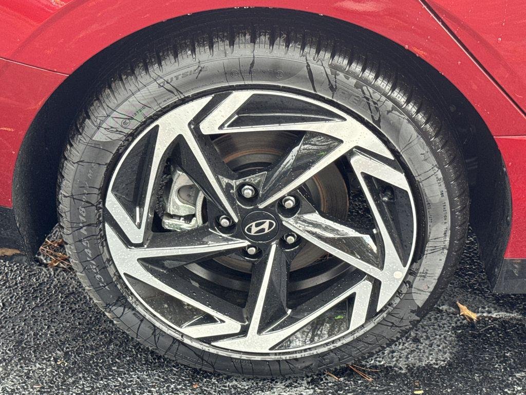 New 2026 Red Hyundai SEL Sport image 17