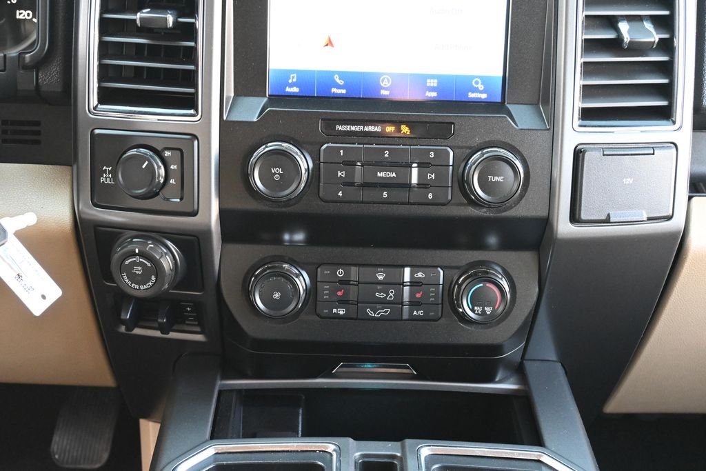 Used 2020 Silver Spruce Metallic Ford XLT image 28