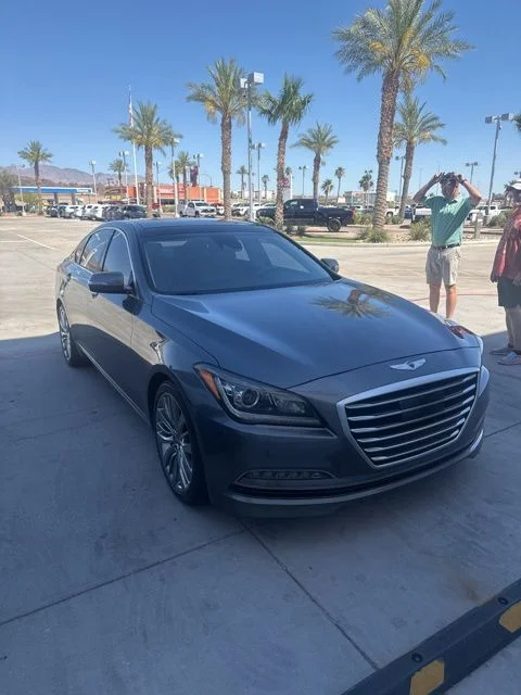 Used 2015 Gray Hyundai 5.0 image 2