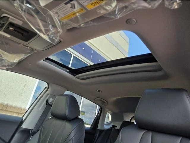 New 2026 Platinum White Pearl Acura Base image 11