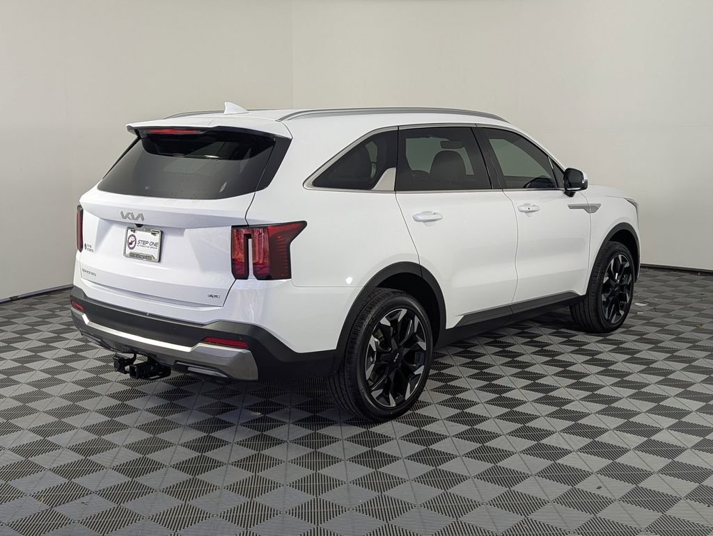 New 2026 Glacial White Pearl Kia EX image 7