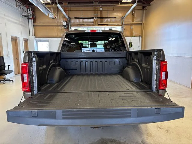 Used 2023 Gray Ford XLT image 24