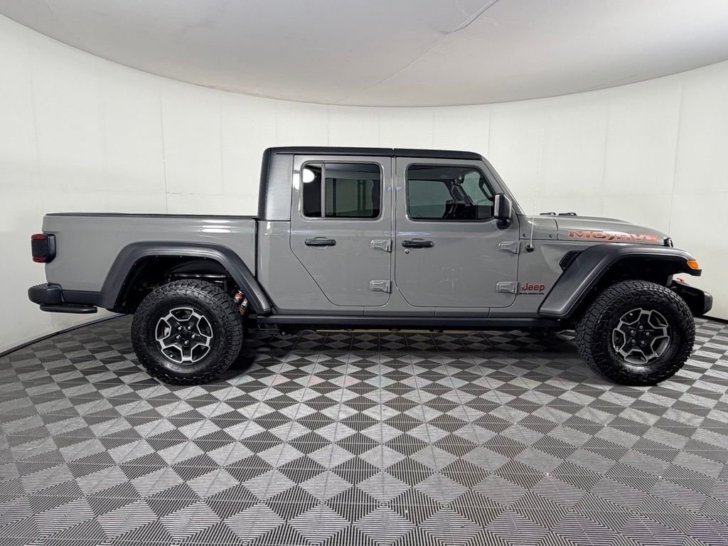 Certified Used 2023 Gray Jeep Mojave image 7