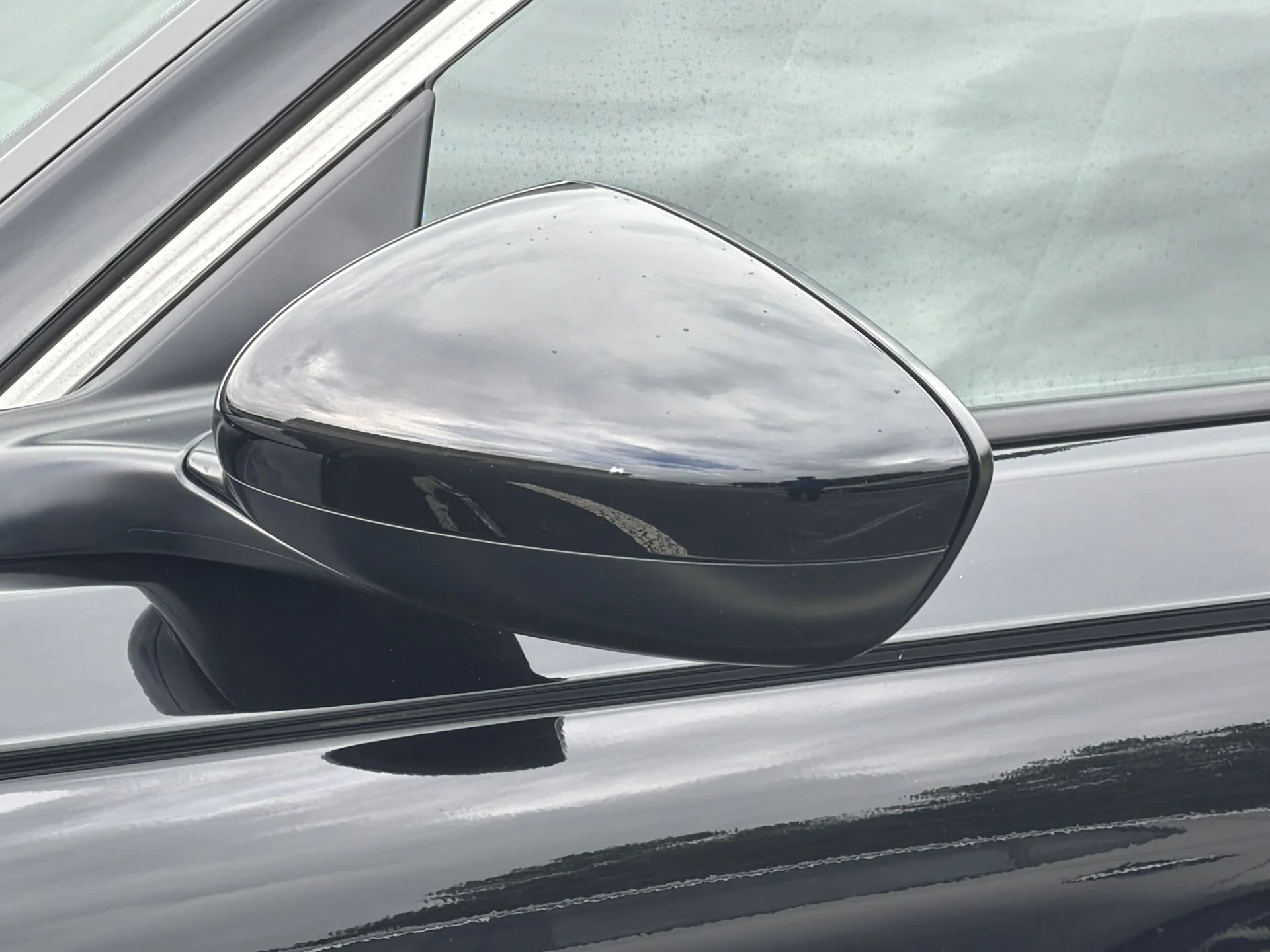 Used 2025 Crystal Black Pearl Honda LX image 6
