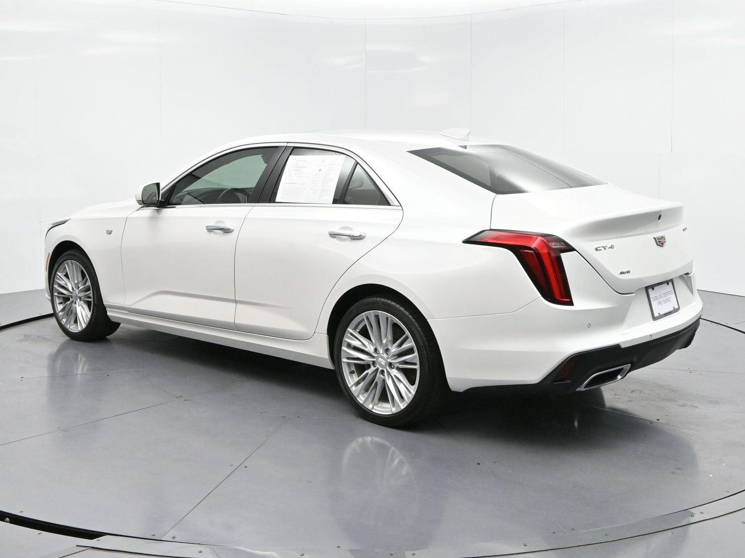 Used 2022 Crystal White Tricoat Cadillac Premium Luxury image 5