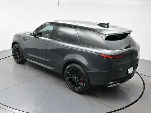 Used 2025 Charente Gray P Land Rover Autobiography image 36