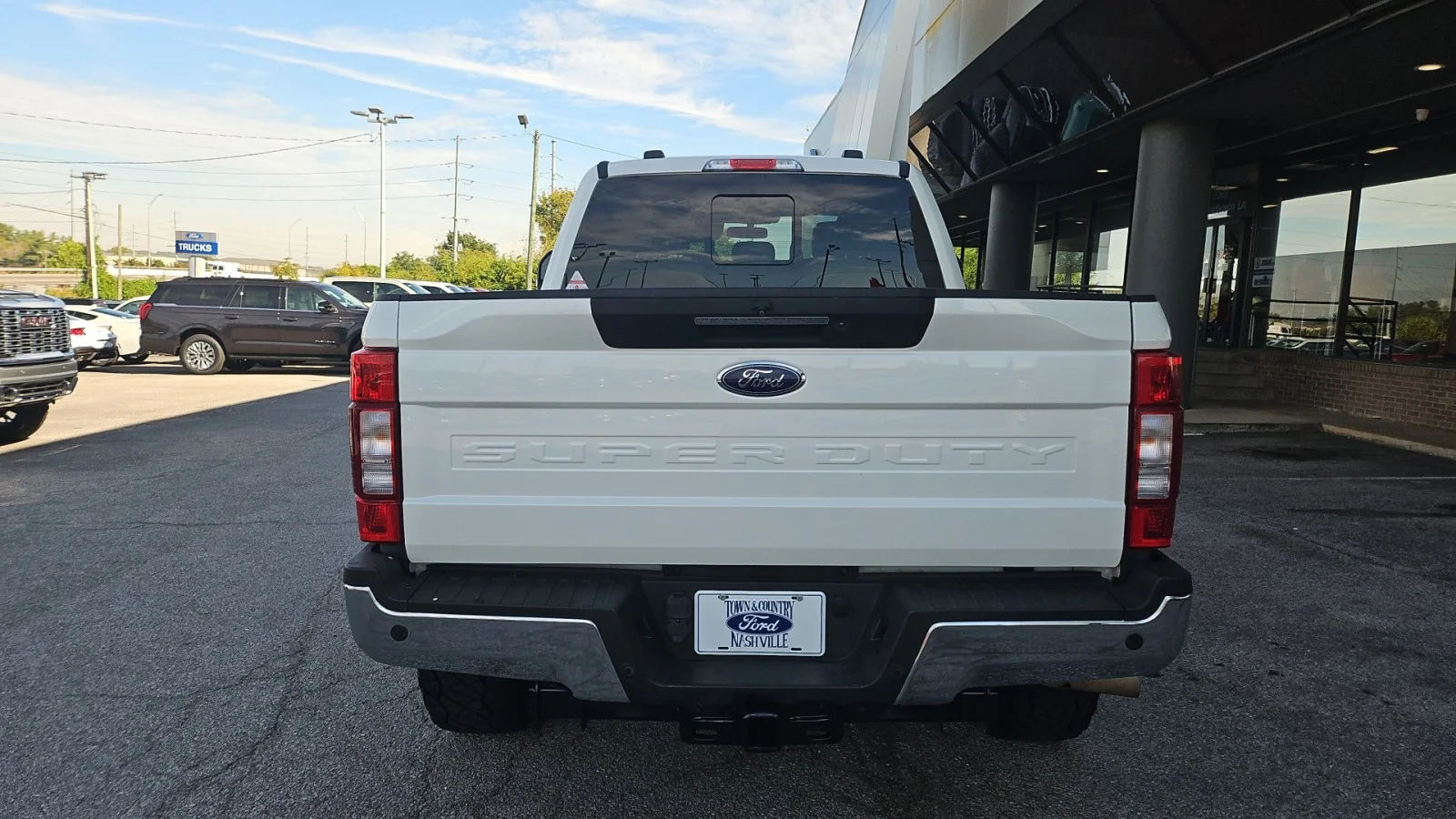 Used 2022 Star White Metallic Tri-Coat Ford Lariat 4WD image 5