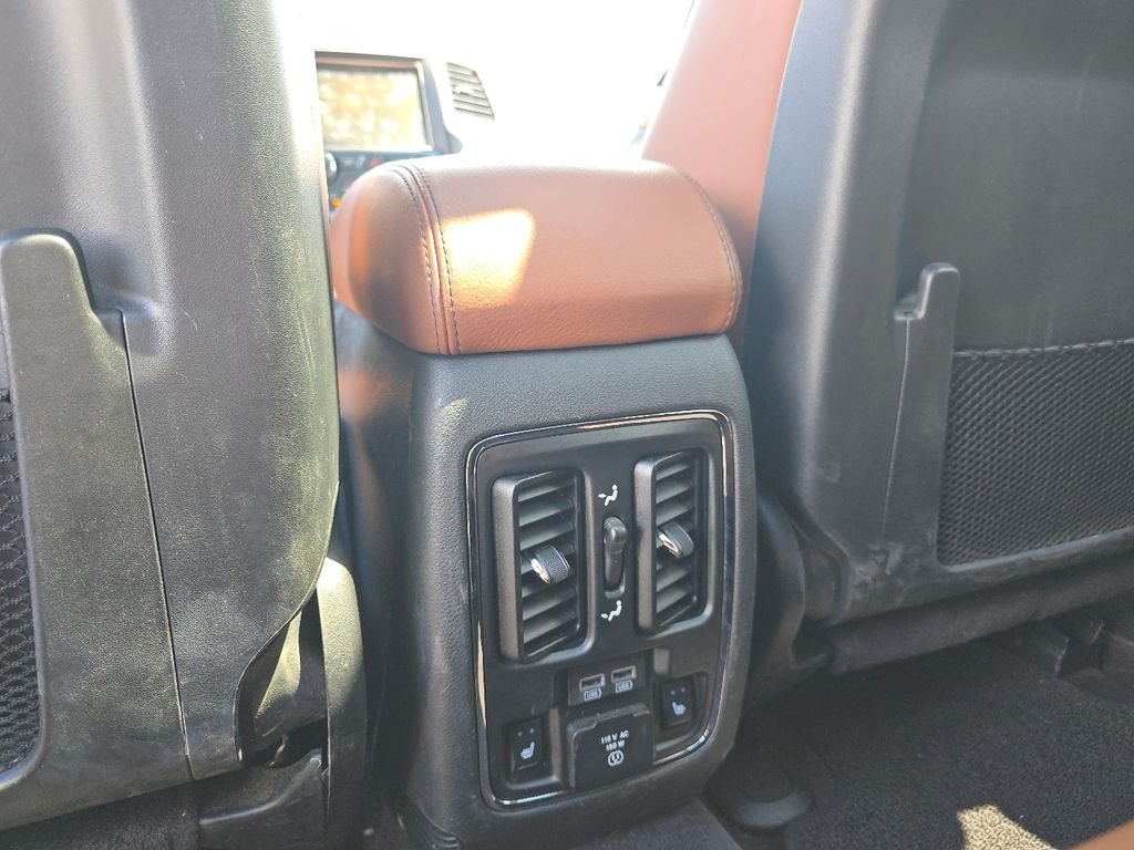 Used 2017 Bright White Clearcoat Jeep Summit image 26