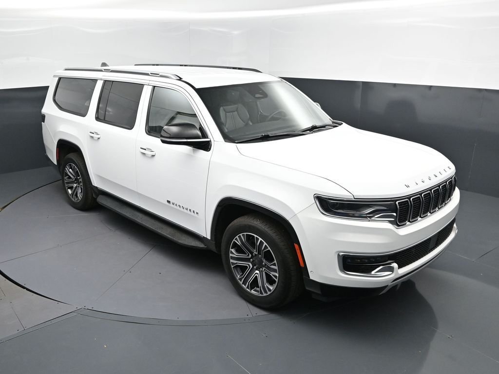 2024 Jeep Wagoneer L Series II 4WD's photo