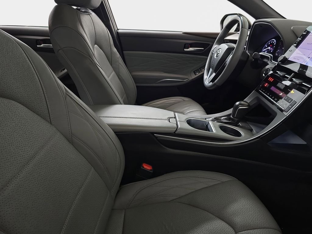 2020 Toyota Avalon Limited - Photo 10