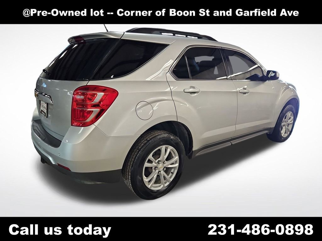 Used 2017 SILVER ICE METALLIC Chevrolet LT image 5