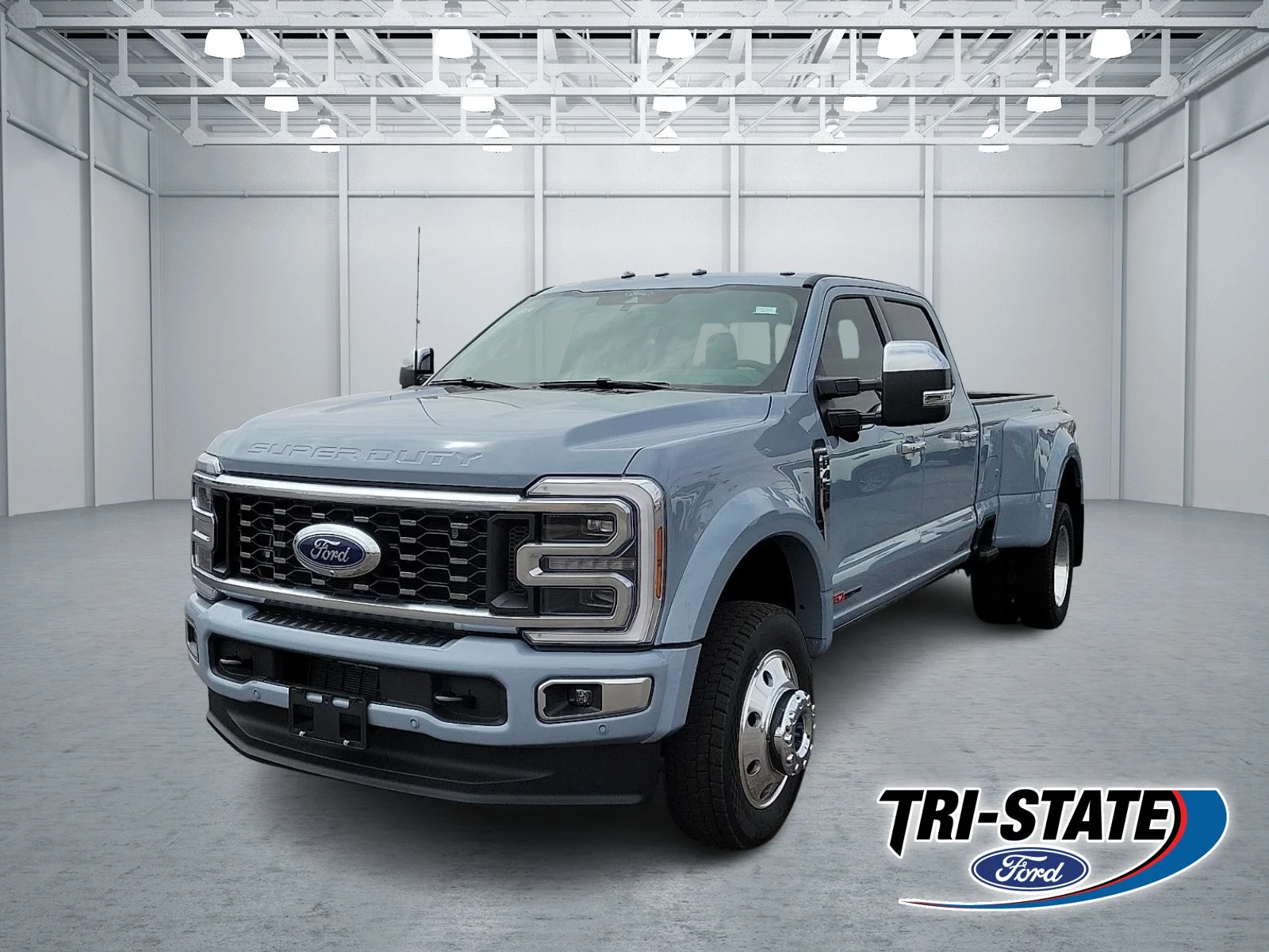 New 2026 Glacier Gray Metallic Tri-Coat Ford F-450&reg; Platinum&reg; image 1