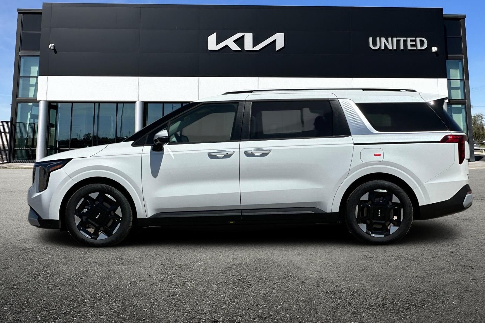 New 2026 White Kia EX image 7