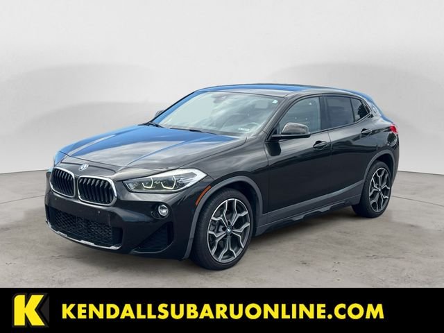 Used 2018 Green BMW xDrive28i image 1