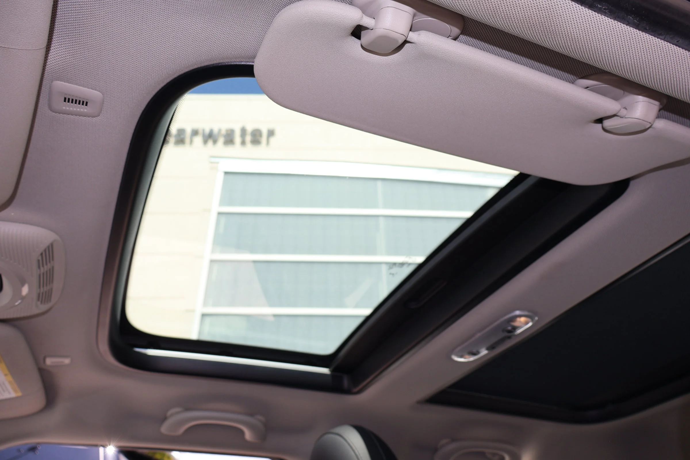 Used 2020 White Silver Metallic MINI Cooper S image 4