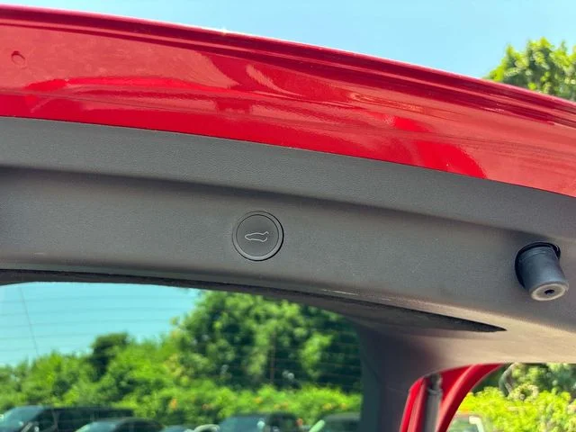 Used 2022 Red Tesla Long Range image 15