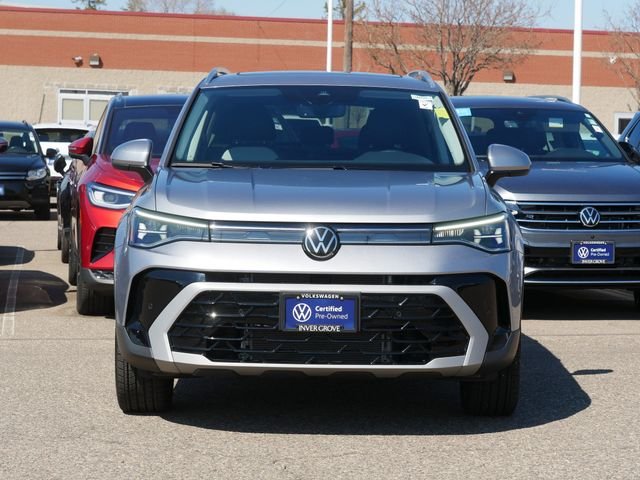Certified 2025 Volkswagen Taos SEL with VIN 3VV4C7B2XSM024212 for sale in Inver Grove Heights, Minnesota
