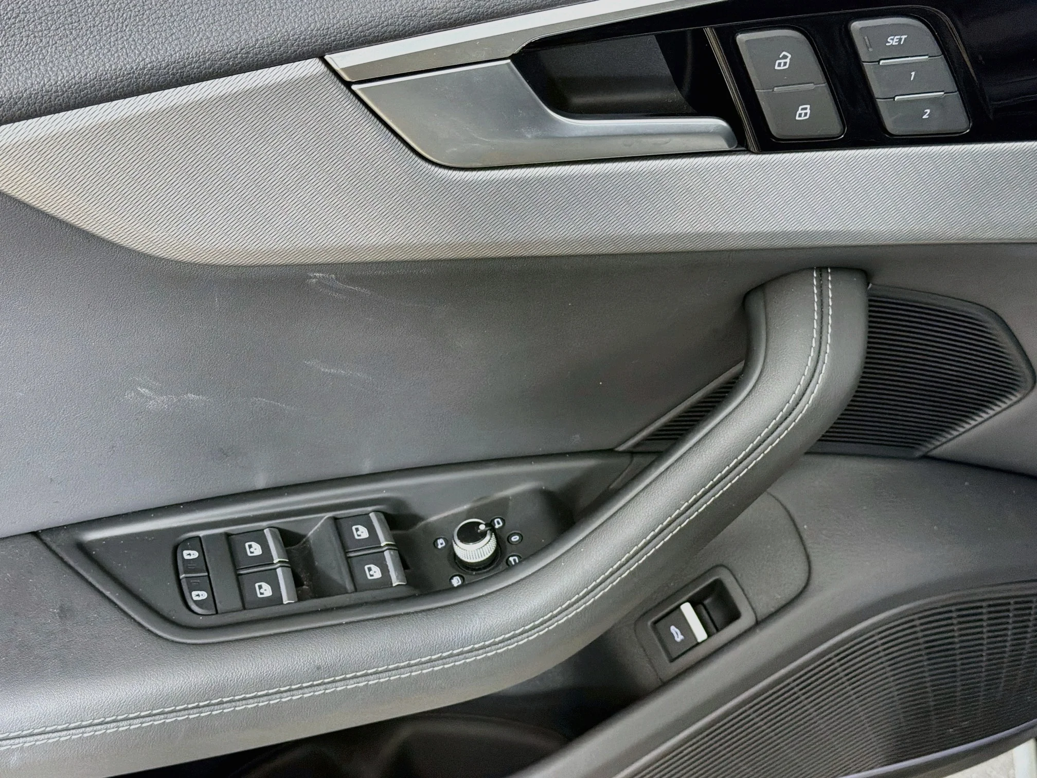 Used 2024 Daytona Gray Pearl Effect Audi S line Premium Plus image 18