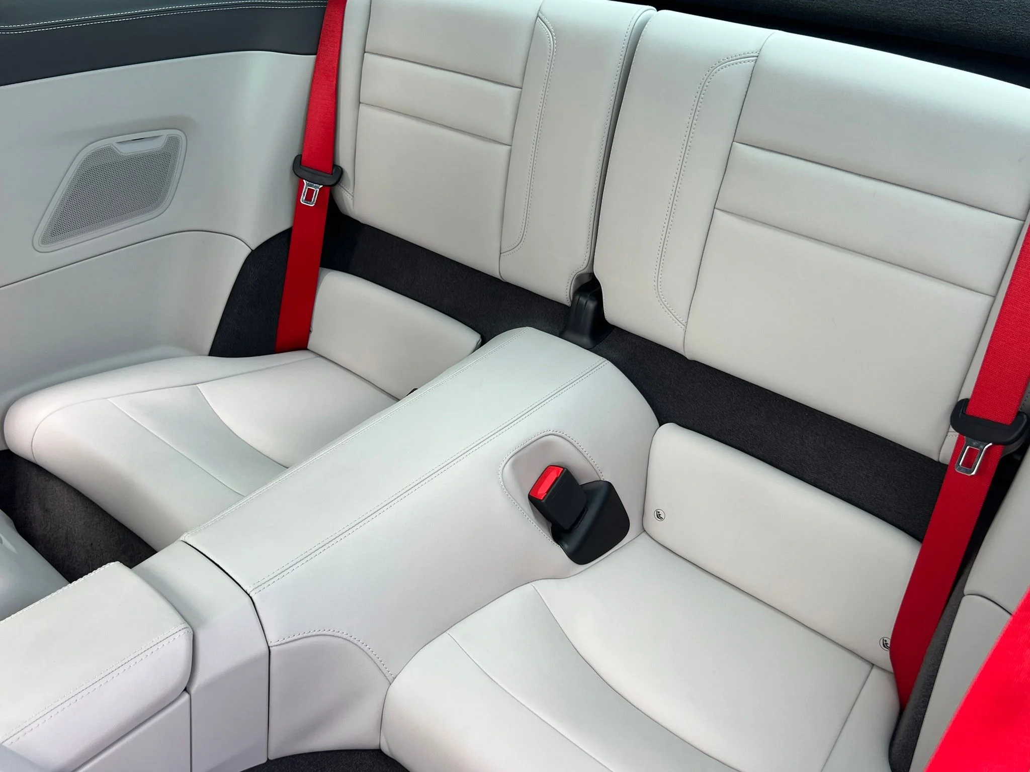 Used 2020 White Porsche Carrera 4S image 16
