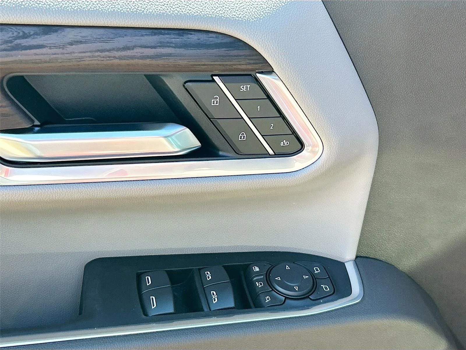 2026 GMC Sierra 3500HD SLT - Photo 22