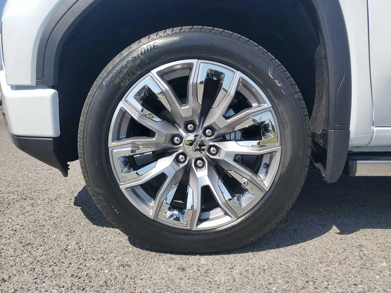 New 2026 Glacier White Tricoat GMC Denali image 10