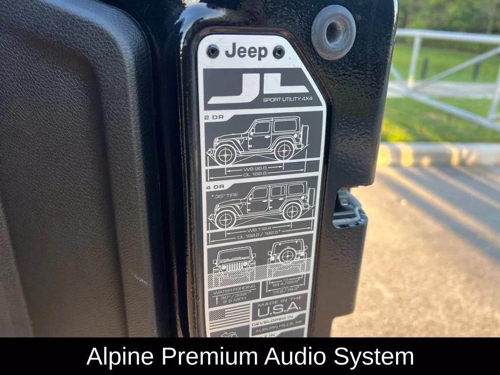 Certified Used 2022 Black Jeep Unlimited Sport Altitude image 12