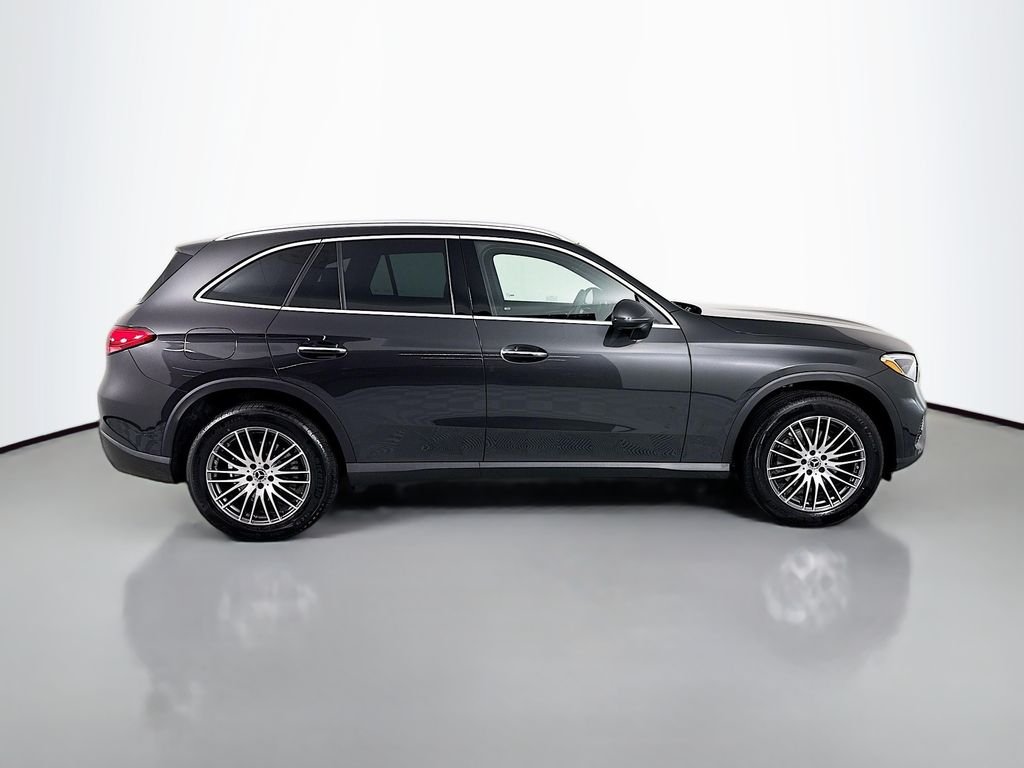 Used 2026 Gray Mercedes-Benz GLC 300 image 7