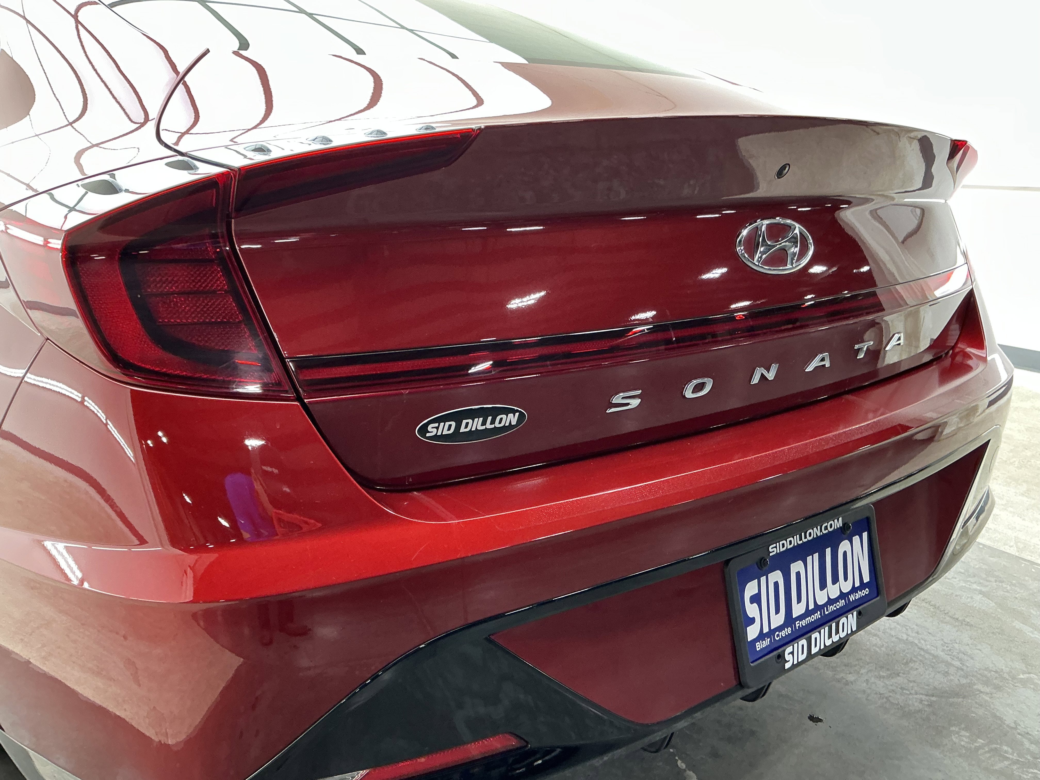 Used 2023 Ultimate Red Hyundai SEL image 21