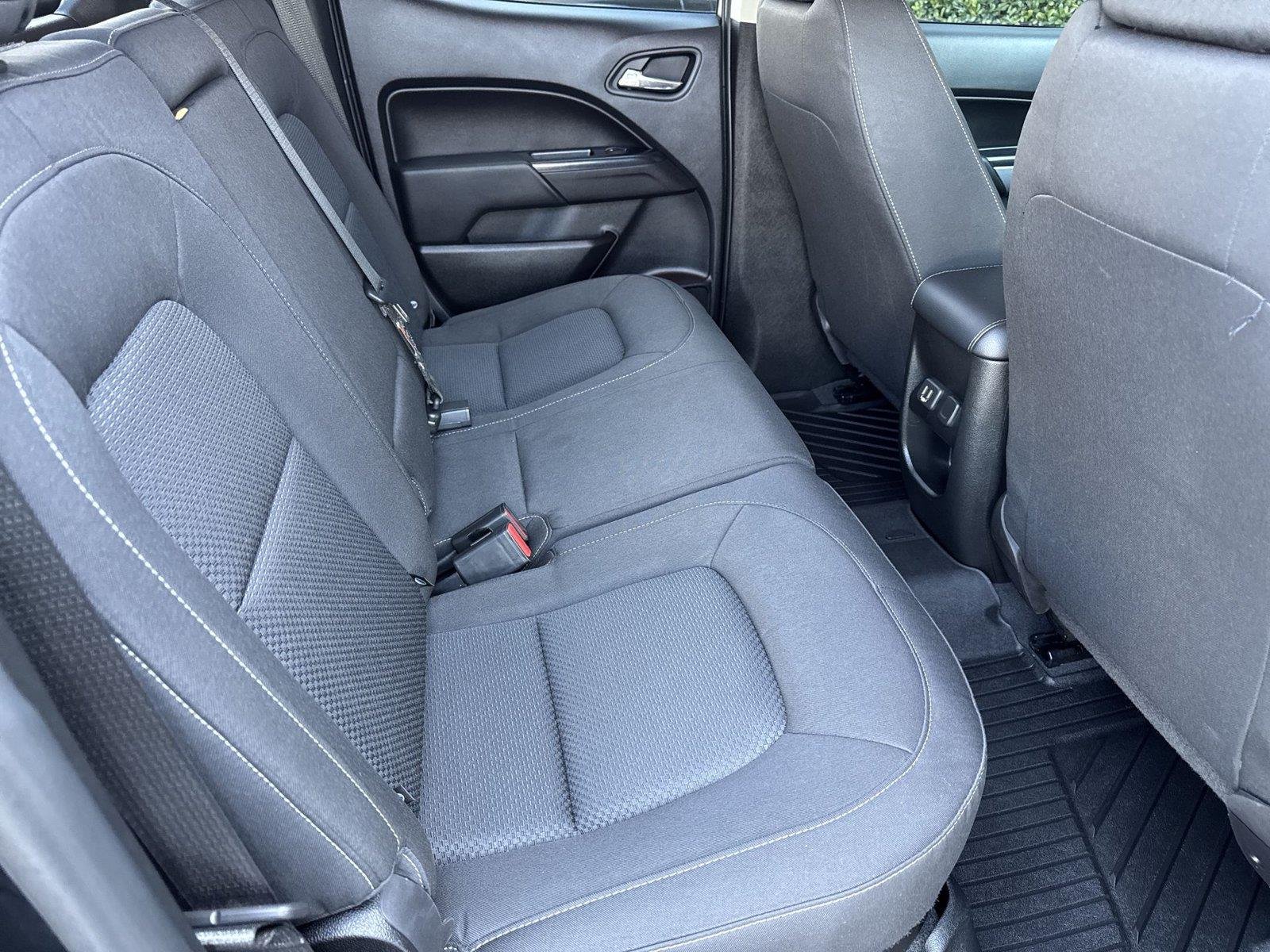 2021 Chevrolet Colorado LT - Photo 32