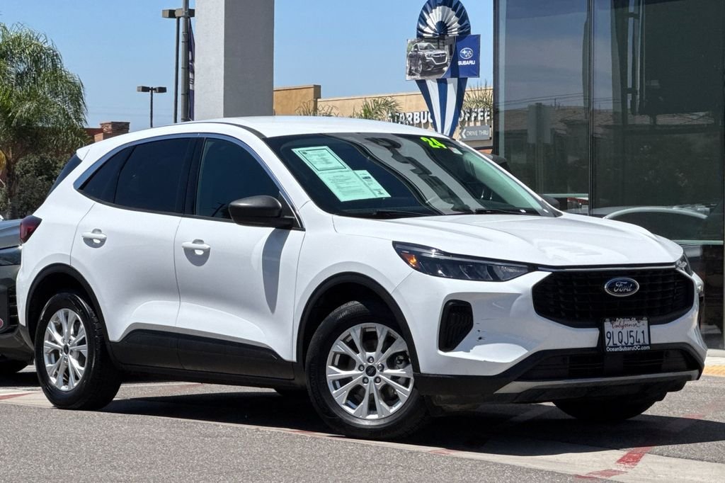 Used 2024 Ford Escape Active with VIN 1FMCU0GN9RUA96666 for sale in Fullerton, CA