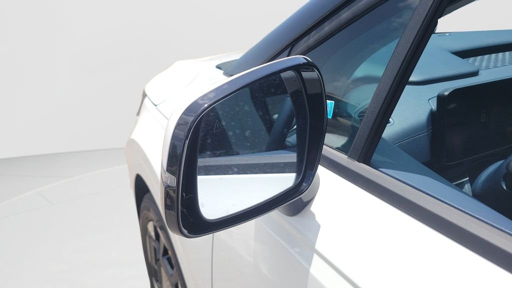 New 2026 Snow White Pearl Kia EX image 29