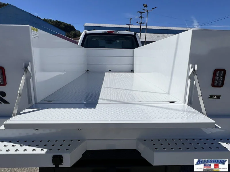 New 2026 Oxford White Ford XL image 11