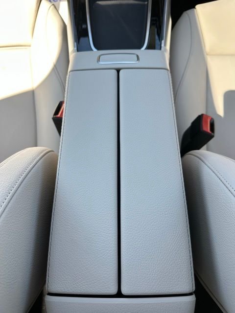 New 2026 Night Black Mercedes-Benz GLB 250 image 36