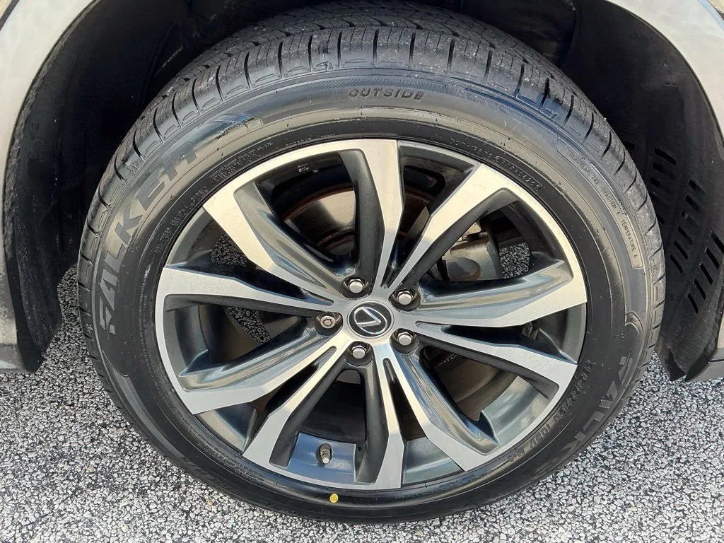 Used 2021 Black Lexus 350 image 14