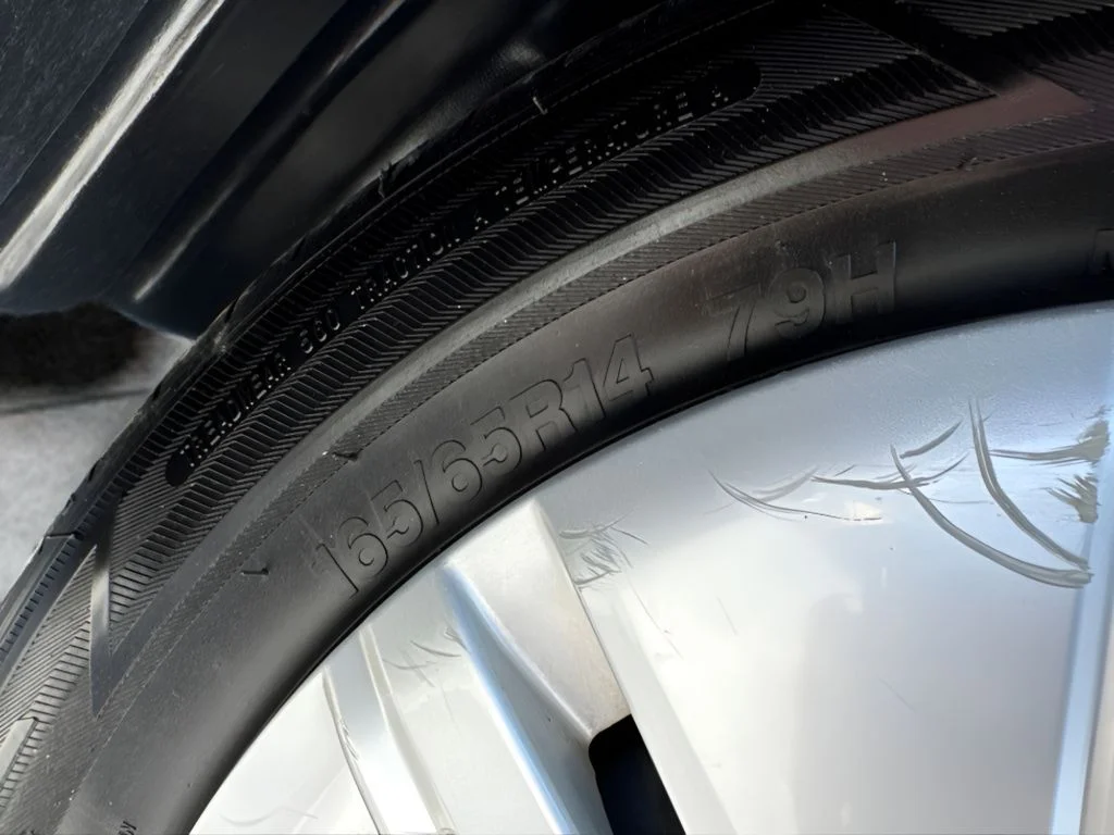 Used 2024 Gray Mitsubishi ES image 31