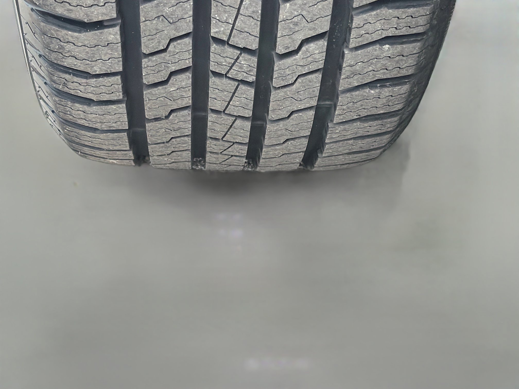 Used 2016 Gray Land Rover HSE image 42