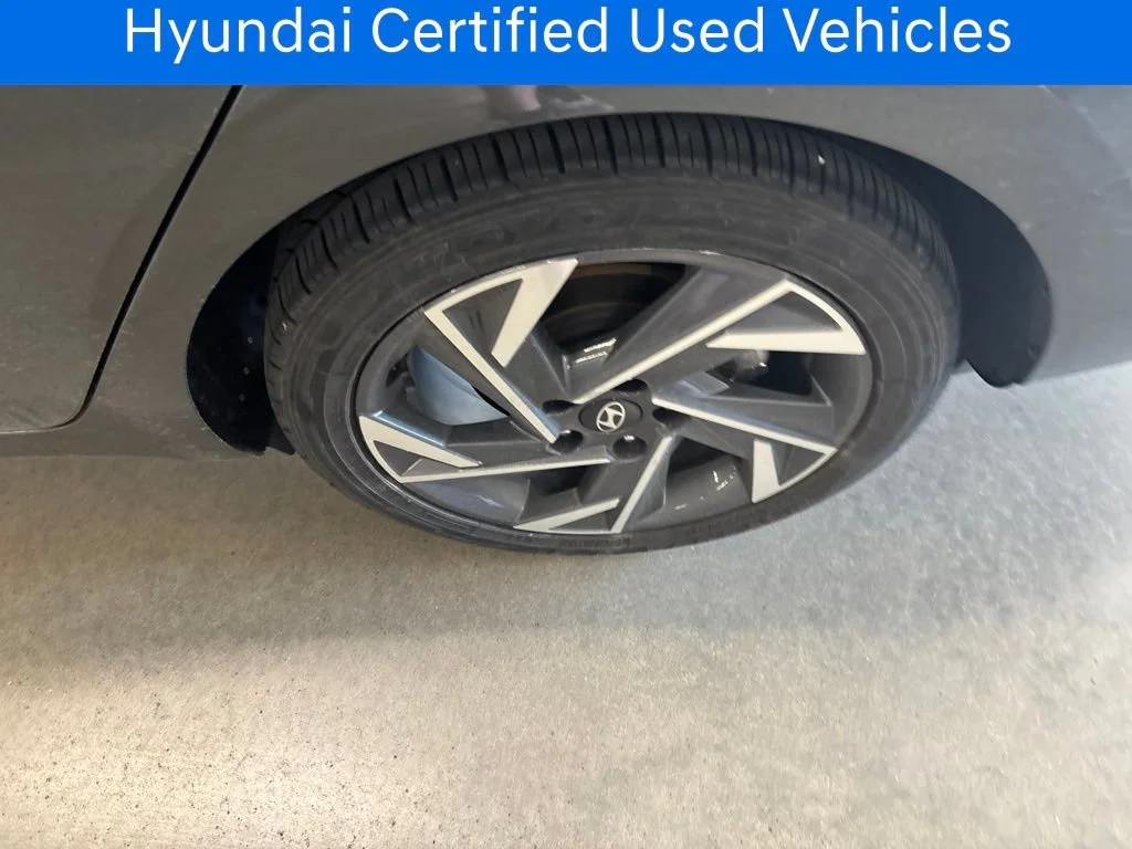Certified Pre-Owned 2024 Hyundai Elantra SEL