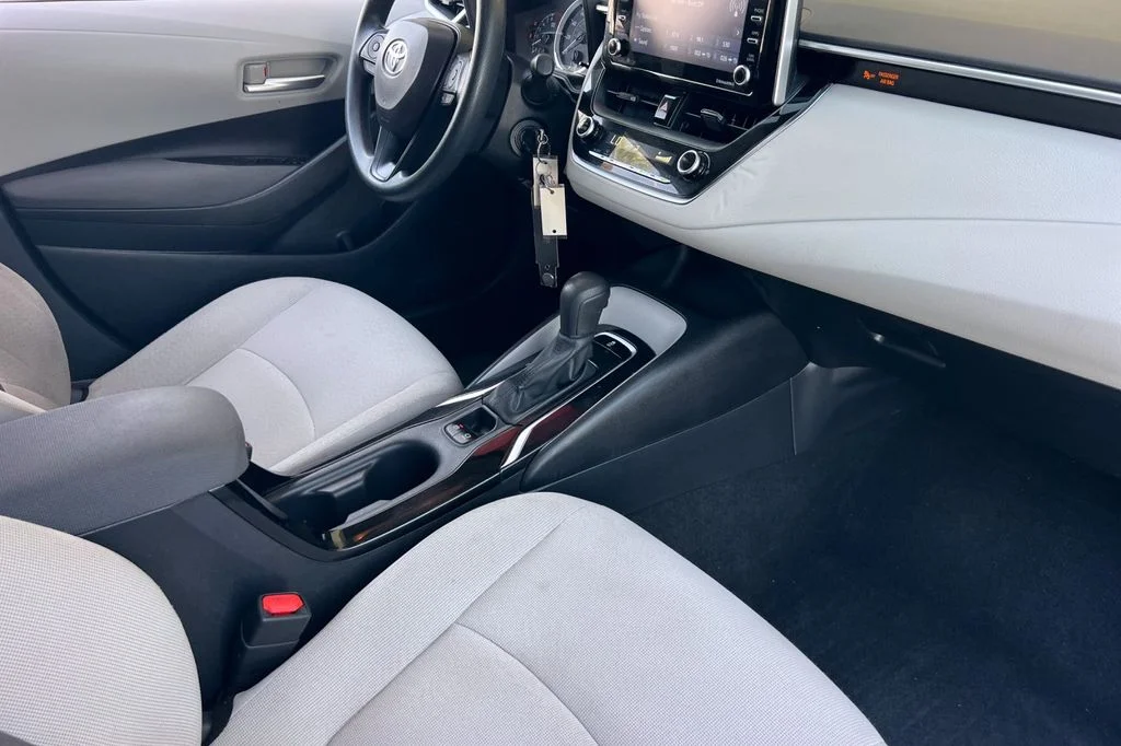 Certified Used 2021 White Toyota LE image 17