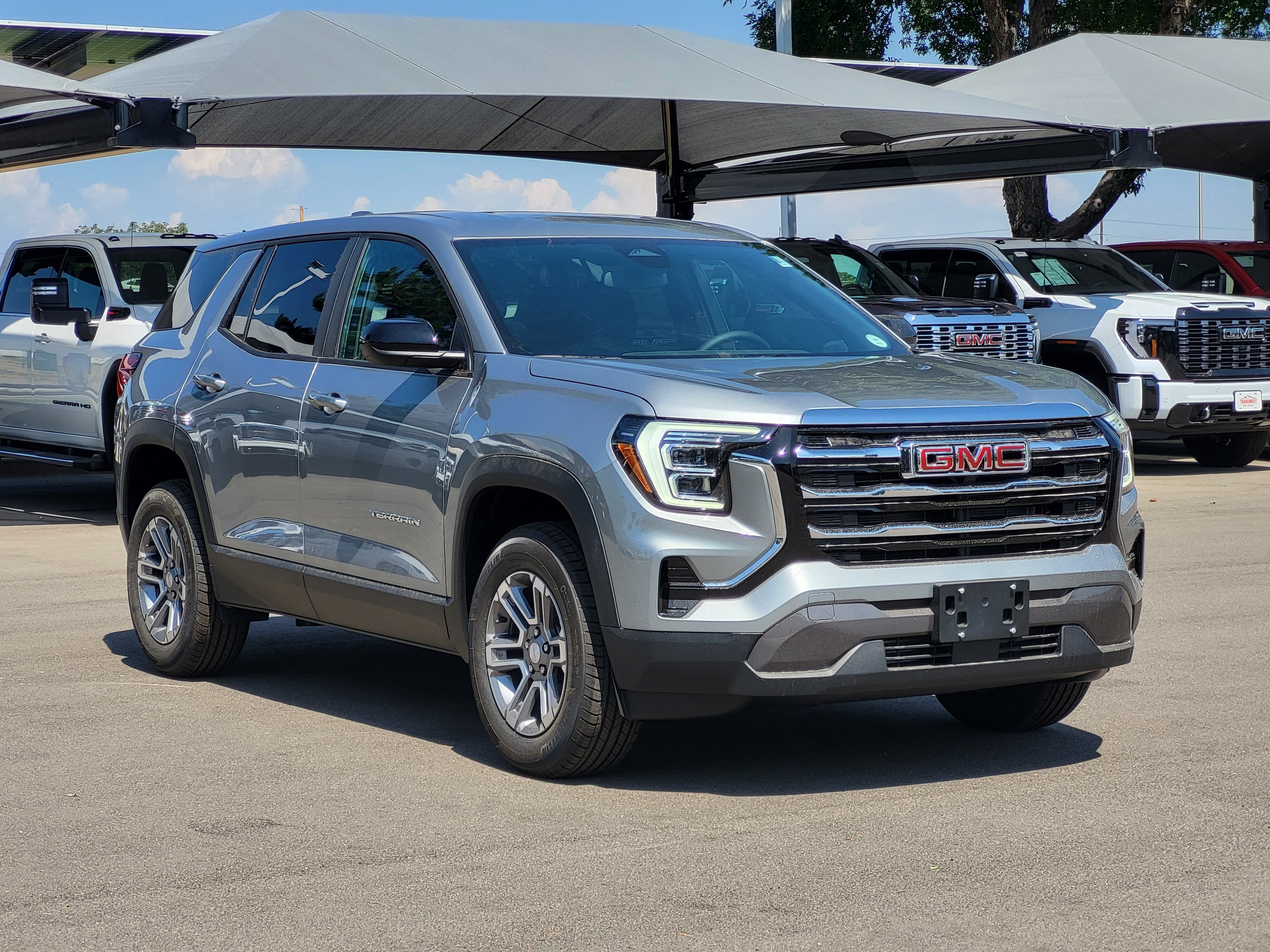 New 2027 Sterling Metallic GMC Elevation image 3